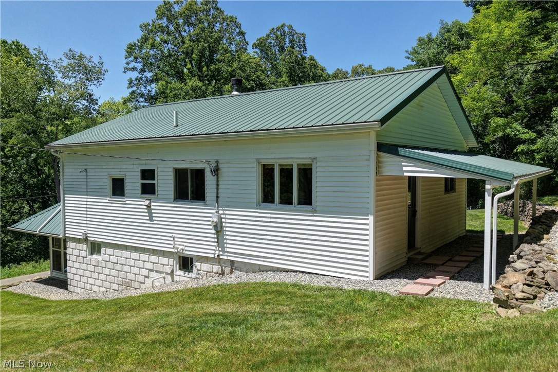 12413 Lick Run Rd Property Photo 30