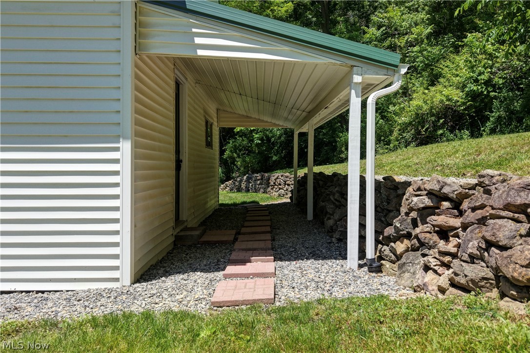 12413 Lick Run Rd Property Photo 31