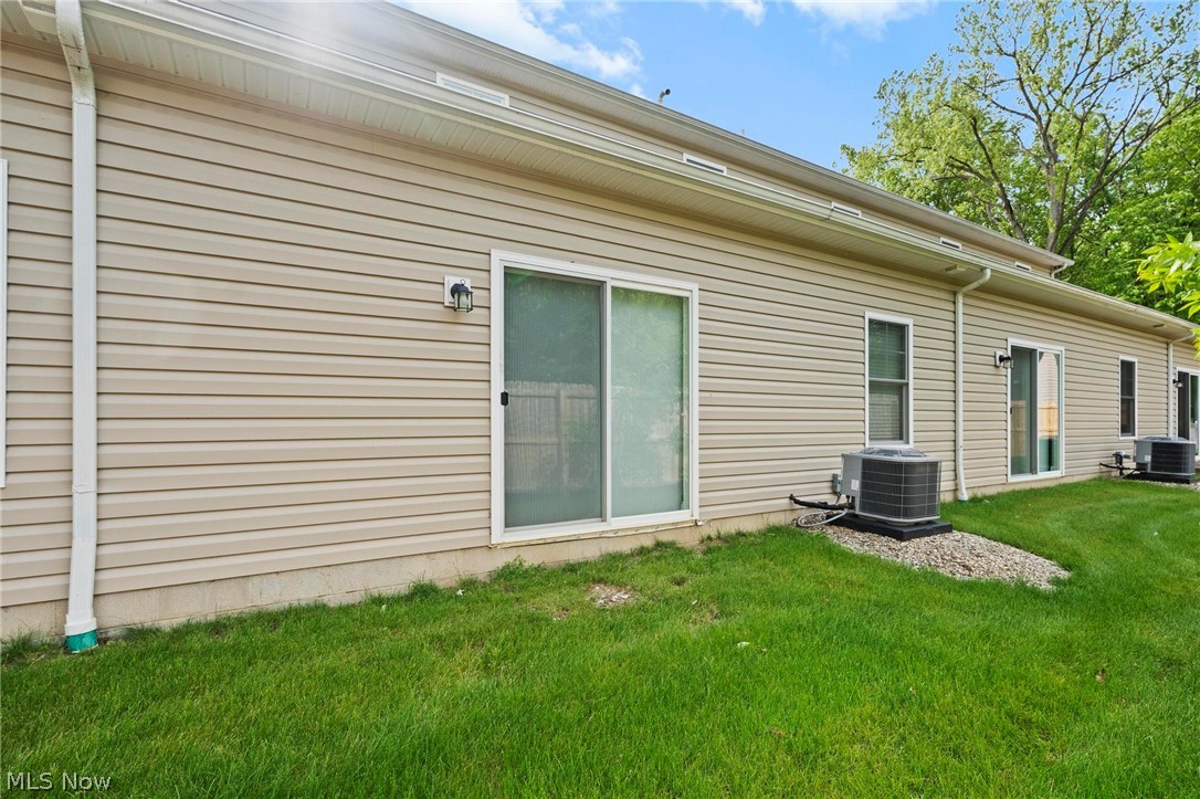 666 Treadway Boulevard Property Photo 30