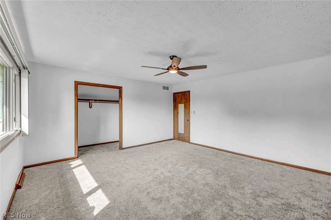 3379 S Smith Road Property Photo 20