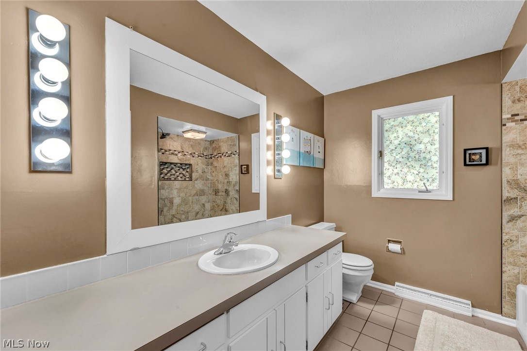 3379 S Smith Road Property Photo 25