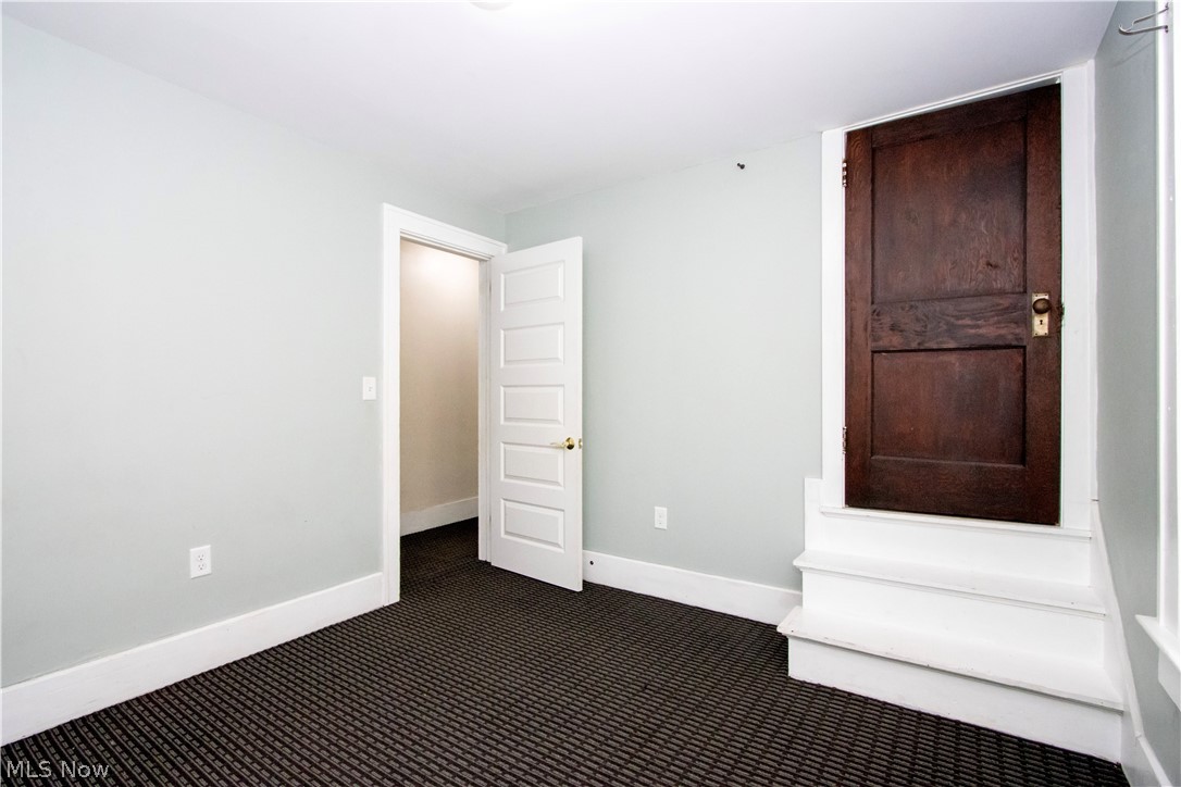 377 S Main Street Property Photo 10