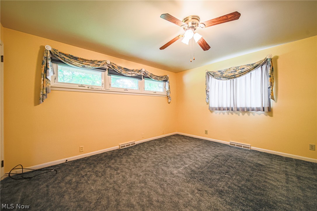 353 Hillcrest Drive Property Photo 34