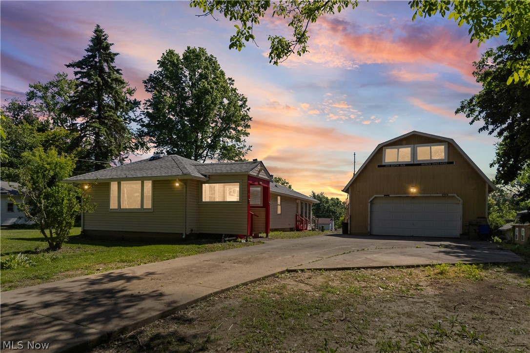 409 Edith Avenue Property Photo 1
