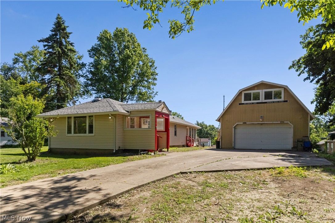 409 Edith Avenue Property Photo 3
