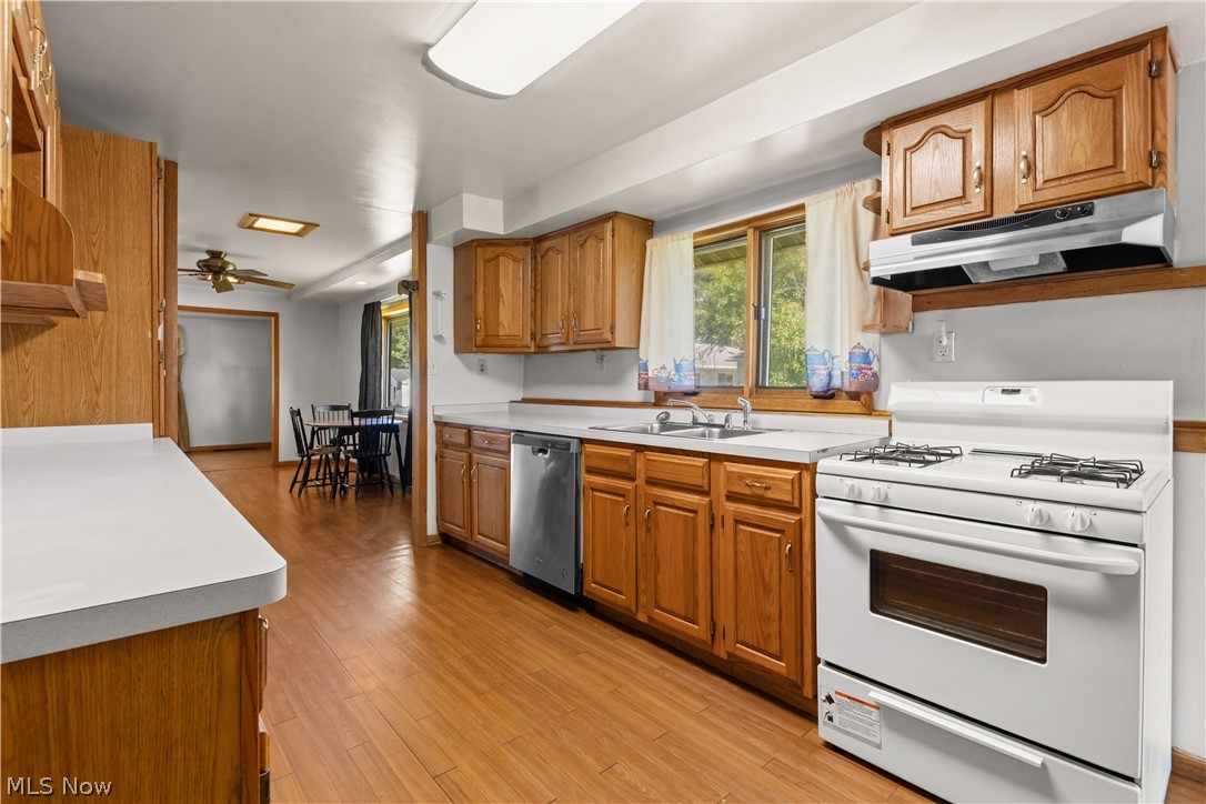409 Edith Avenue Property Photo 12