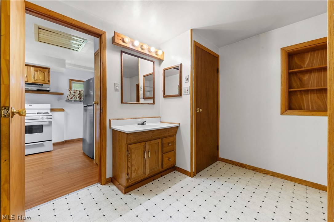 409 Edith Avenue Property Photo 16