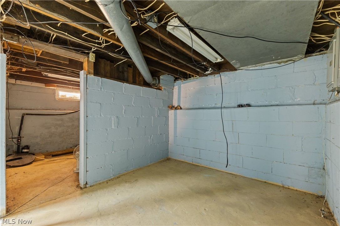 409 Edith Avenue Property Photo 28