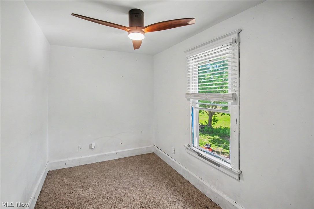 32 E Avondale Avenue Property Photo 11