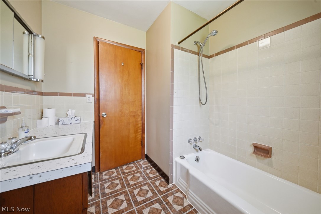 1471 Debra Drive Property Photo 18