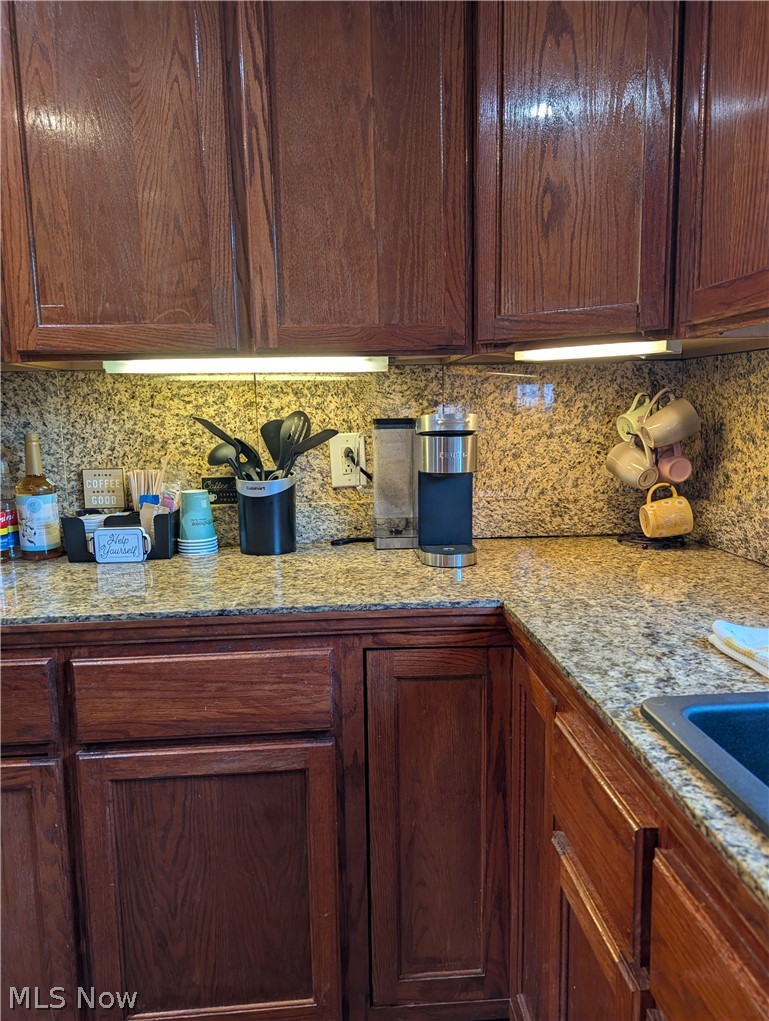 5975 Glenway Drive A Property Photo 5