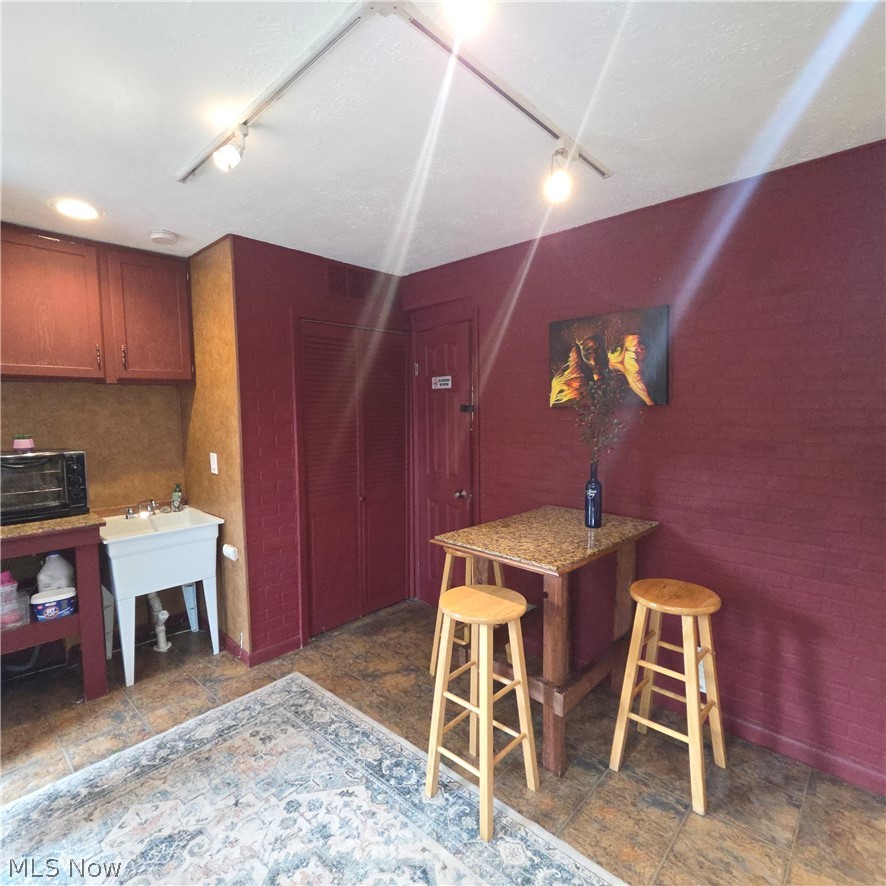 5975 Glenway Drive A Property Photo 13