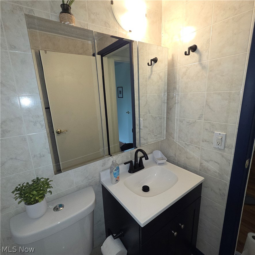 5975 Glenway Drive A Property Photo 27