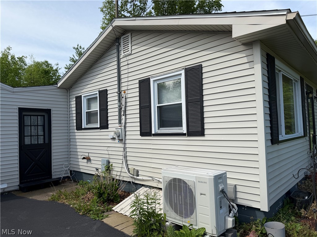 6056 Ivan Road Property Photo 13