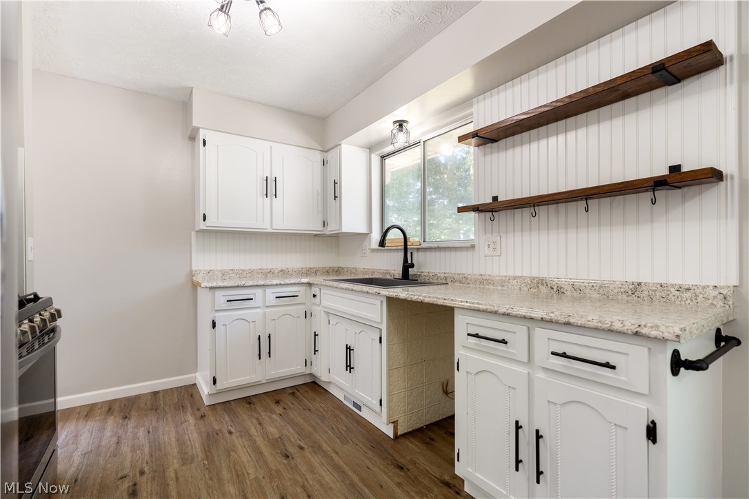 2992 Walbridge Drive Property Photo 10