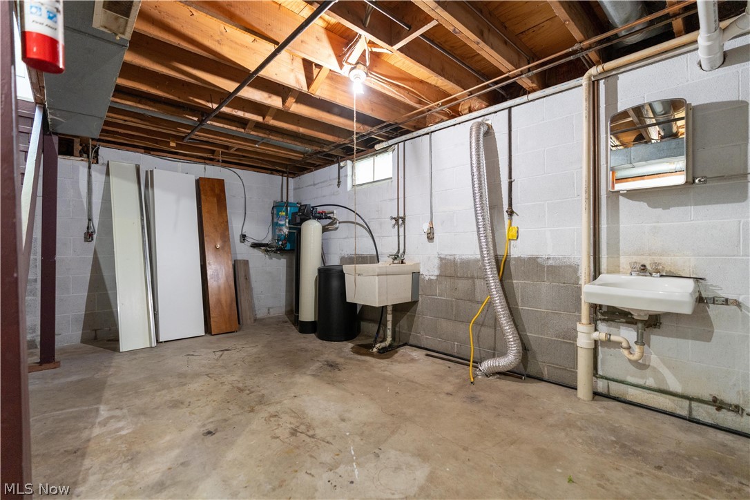 2992 Walbridge Drive Property Photo 23
