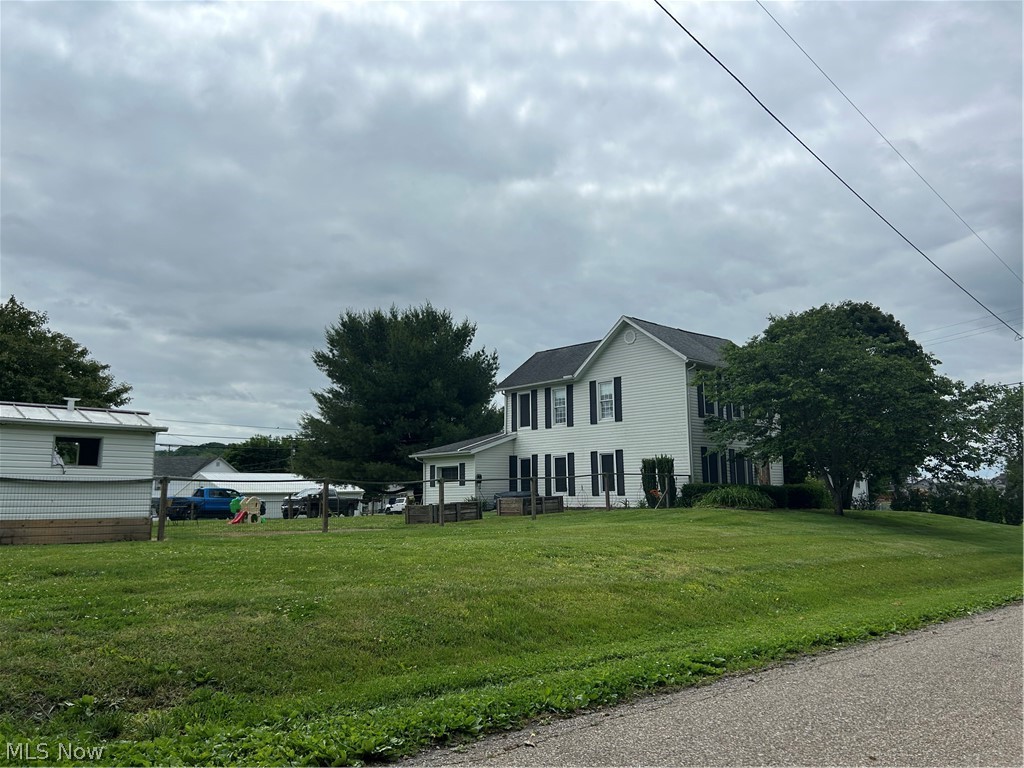 176 Market Street Property Photo 2