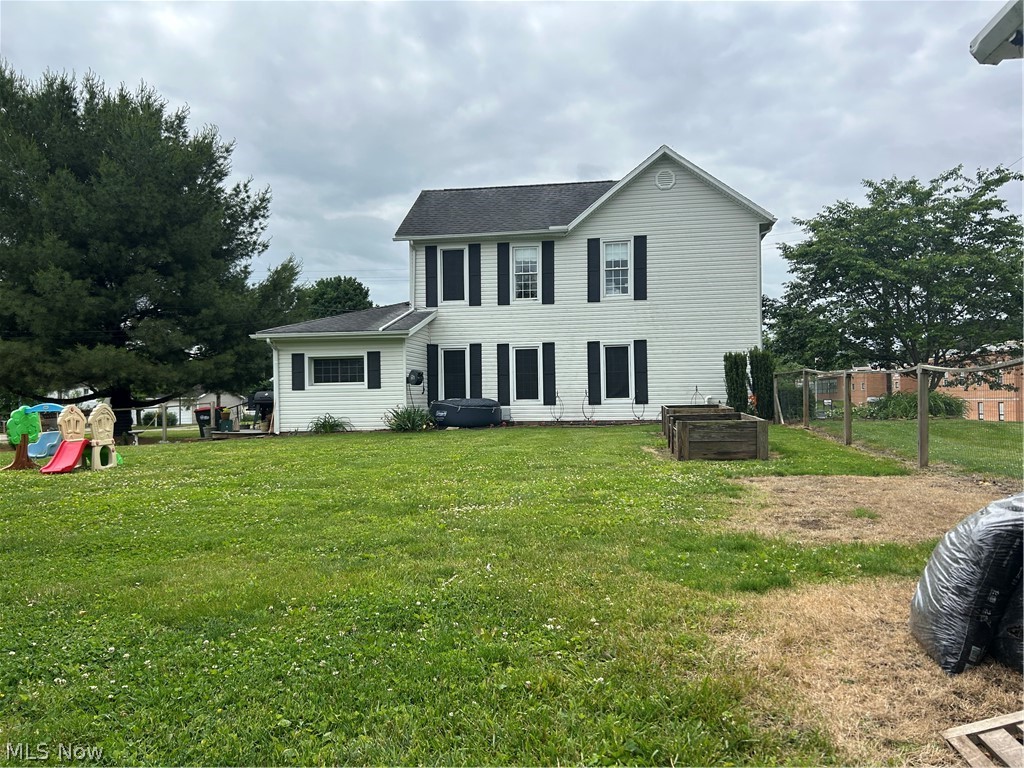 176 Market Street Property Photo 4