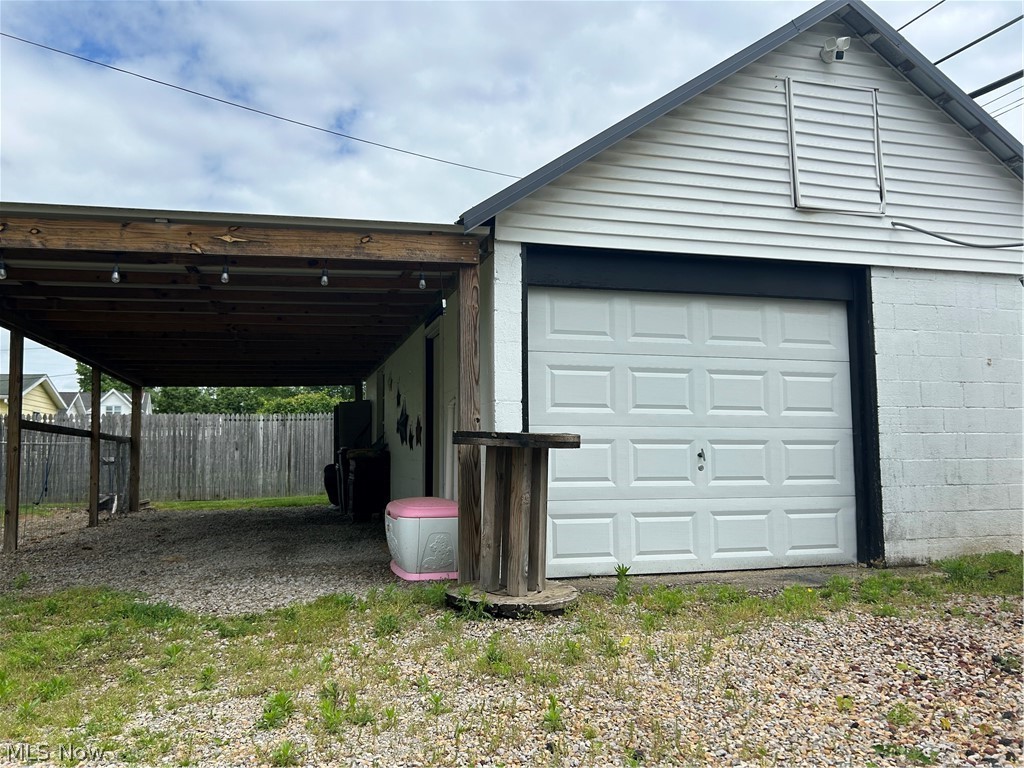 176 Market Street Property Photo 5