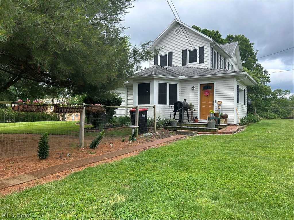 176 Market Street Property Photo 8