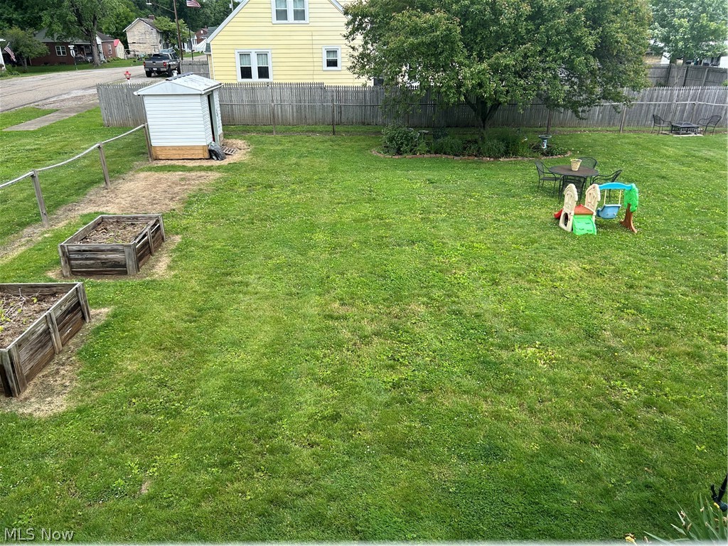 176 Market Street Property Photo 12