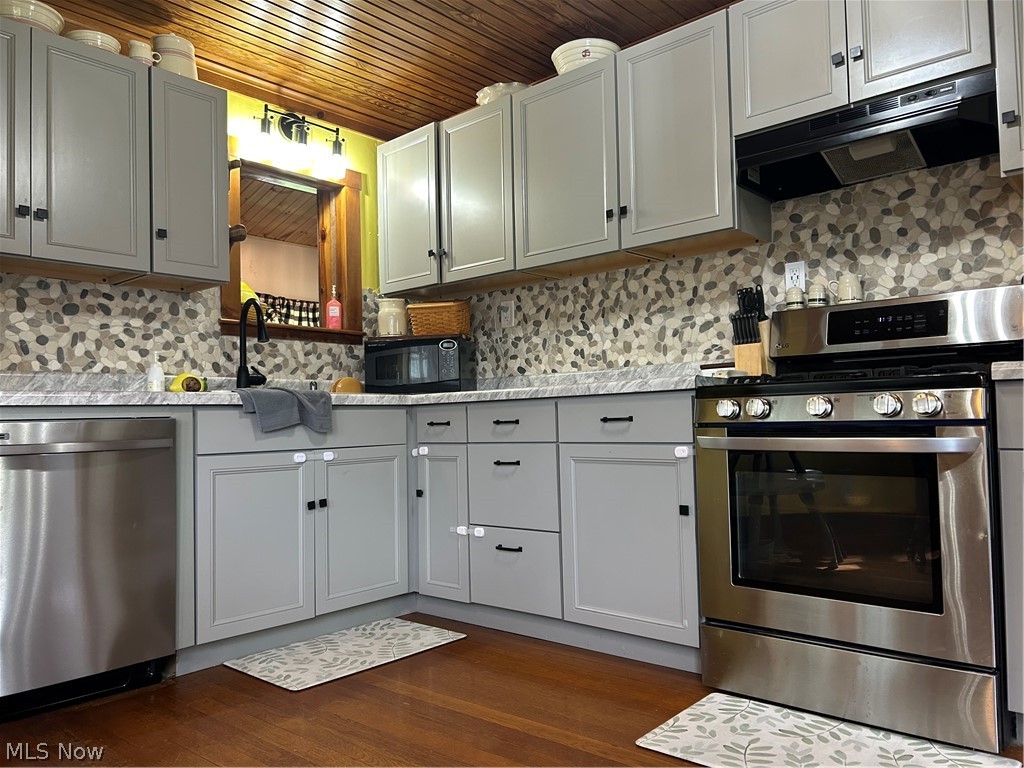 176 Market Street Property Photo 33