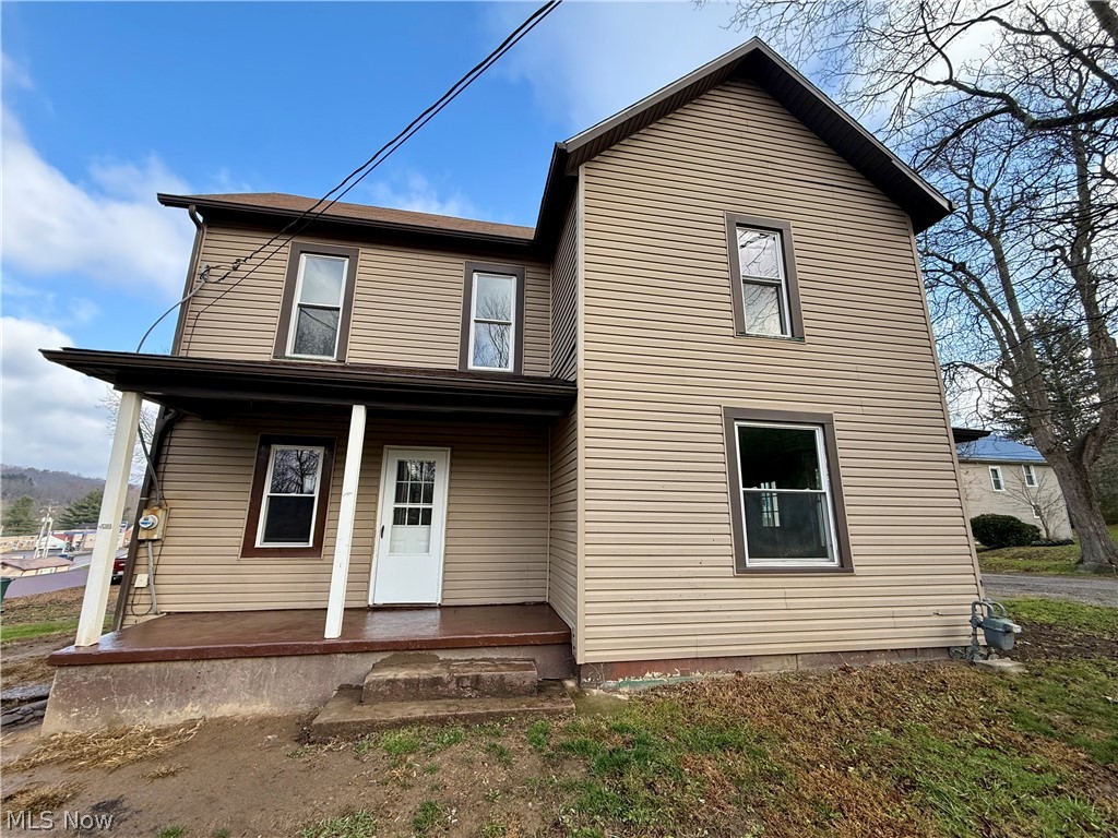 1002 Jefferson Property Photo 5