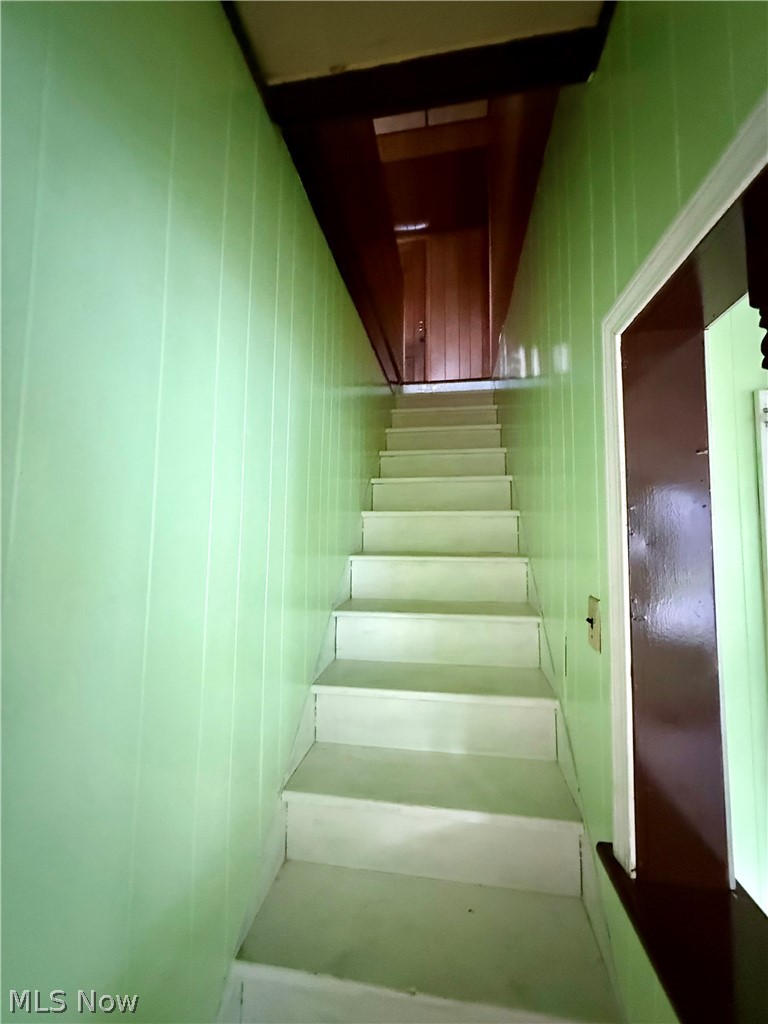 1002 Jefferson Property Photo 12