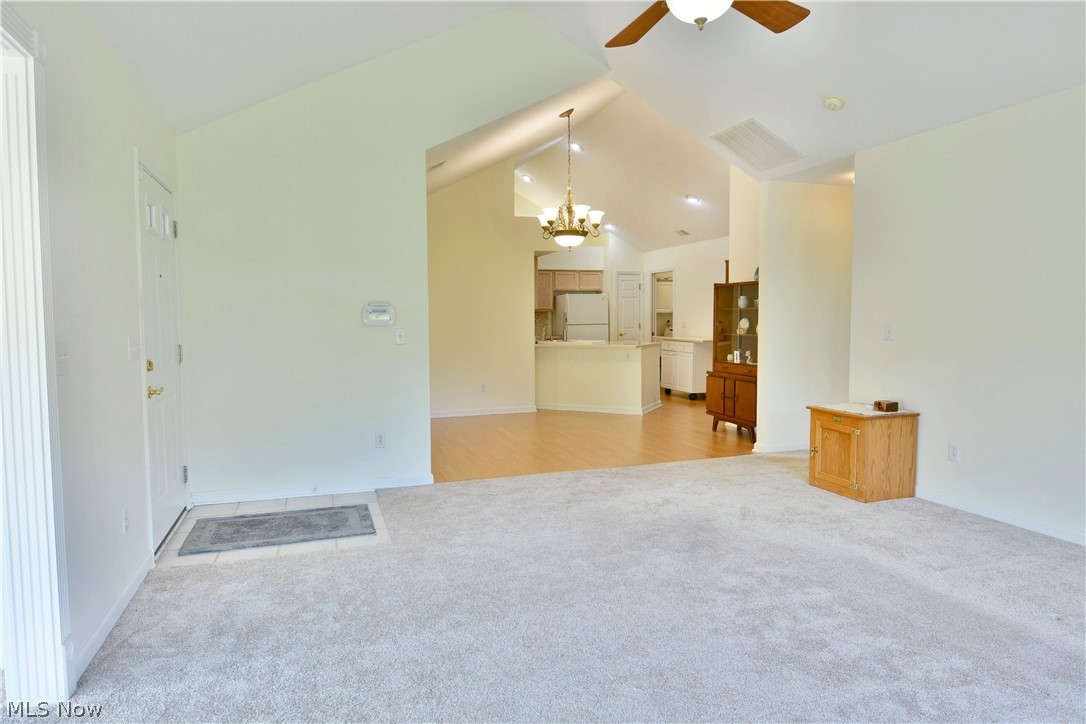 1103 Willow Brook Drive Ne Property Photo 10