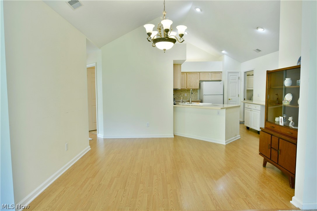 1103 Willow Brook Drive Ne Property Photo 12