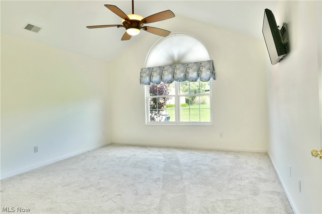 1103 Willow Brook Drive Ne Property Photo 20