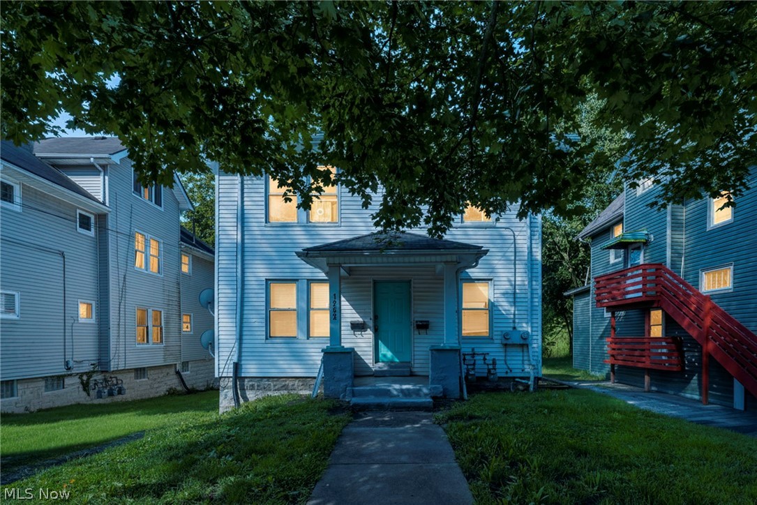 1282 Pondview Avenue Property Photo 1
