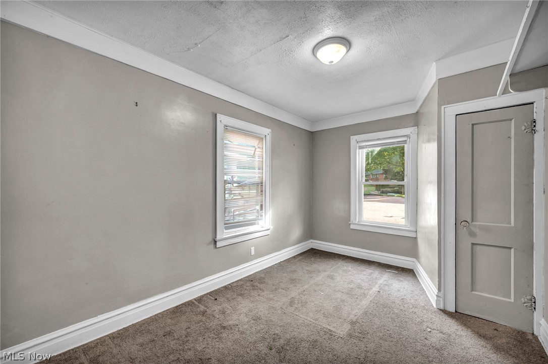 1282 Pondview Avenue Property Photo 25