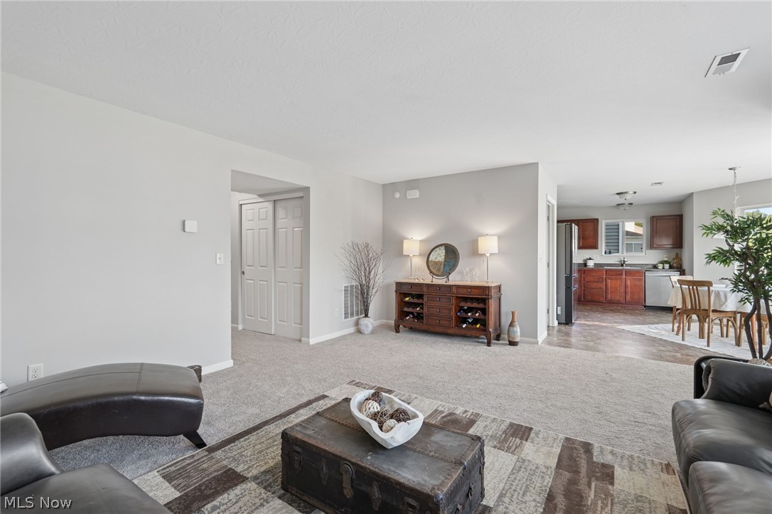 7557 Witch Hazel Drive Property Photo 10
