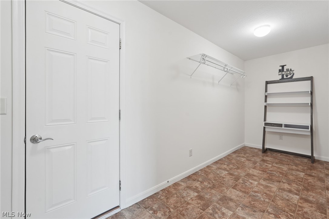 7557 Witch Hazel Drive Property Photo 19