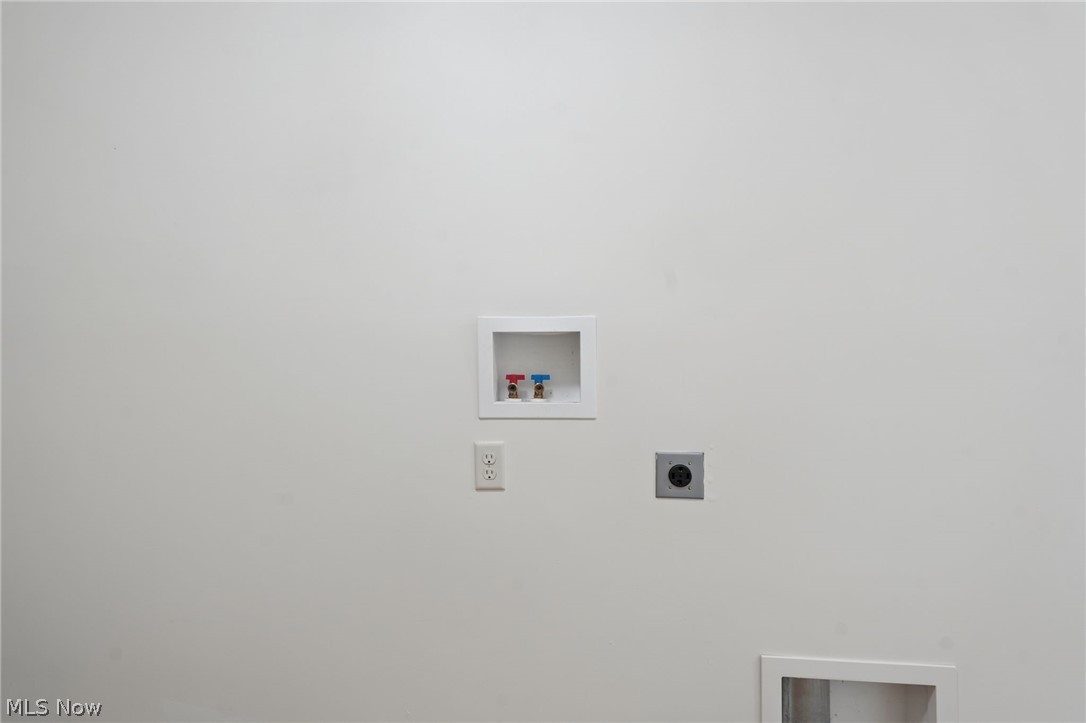 7557 Witch Hazel Drive Property Photo 21