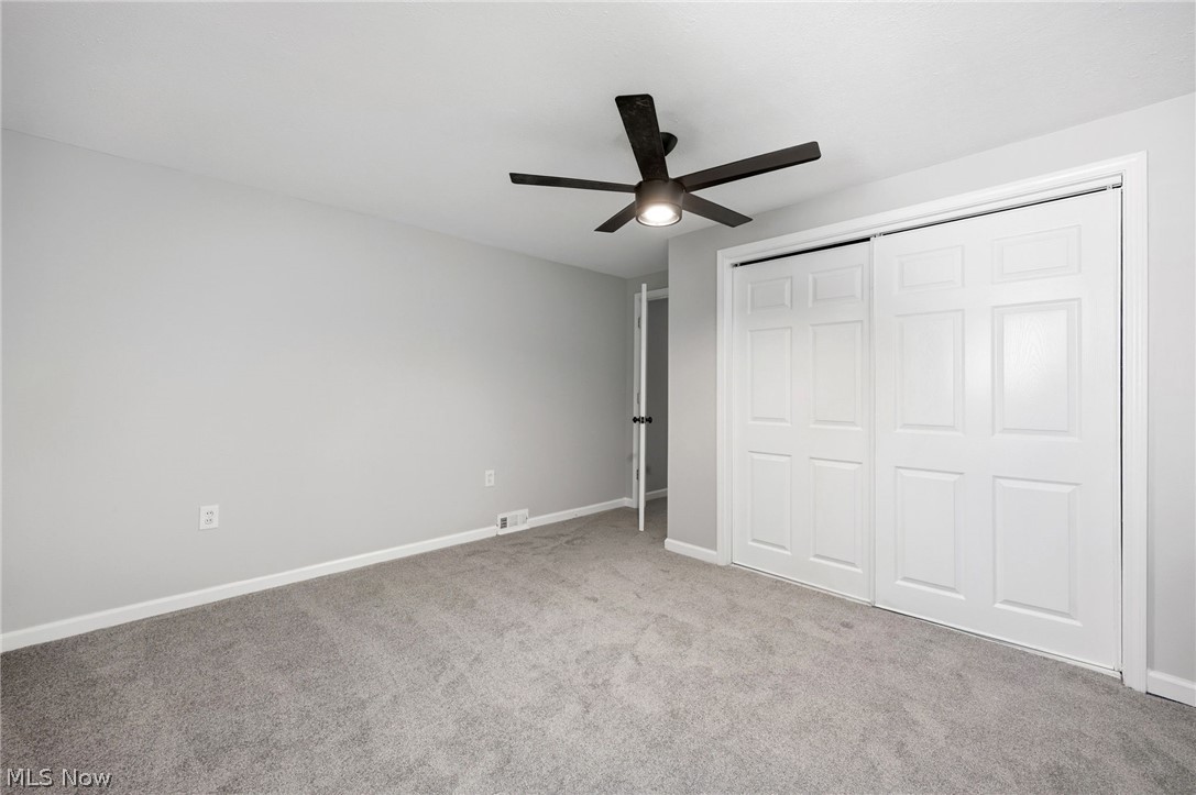 100 Lake Edge Drive Property Photo 29