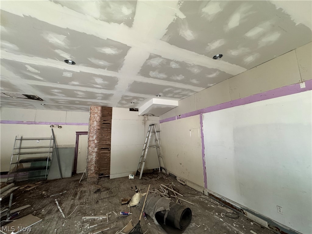 7601 Union Avenue Property Photo 3