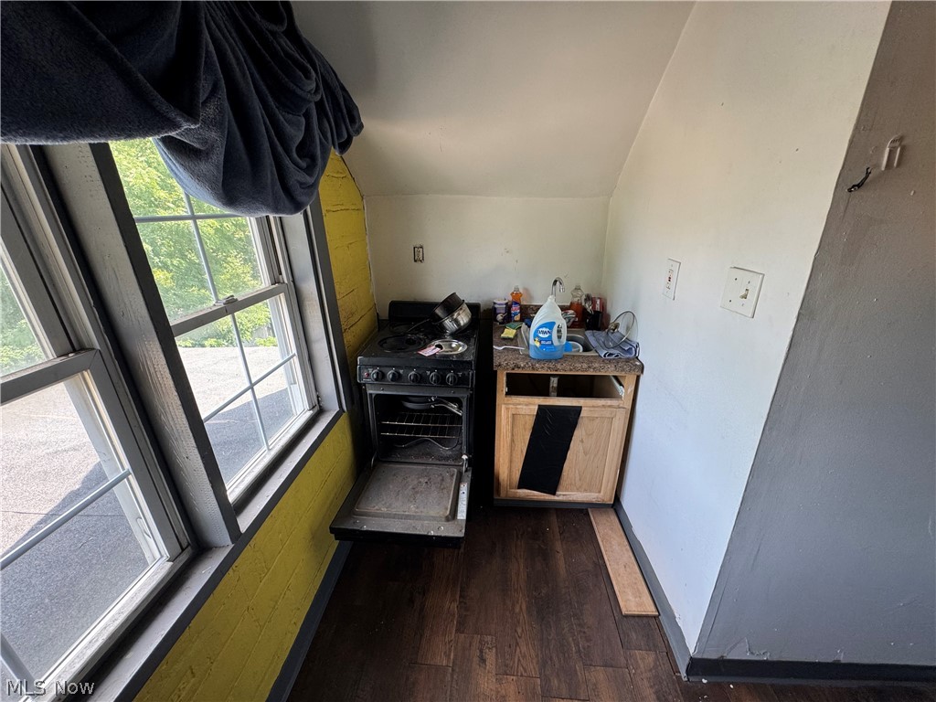 7601 Union Avenue Property Photo 20
