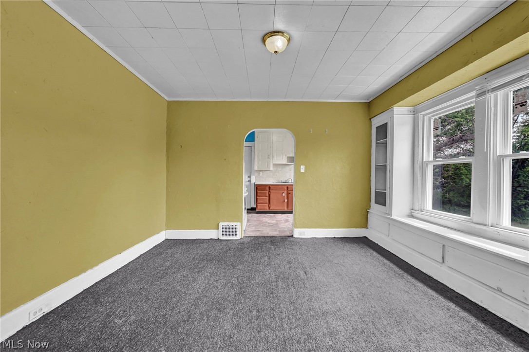 1011 E 140 Property Photo 23