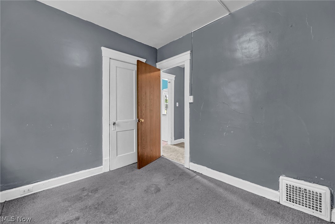 1011 E 140 Property Photo 30