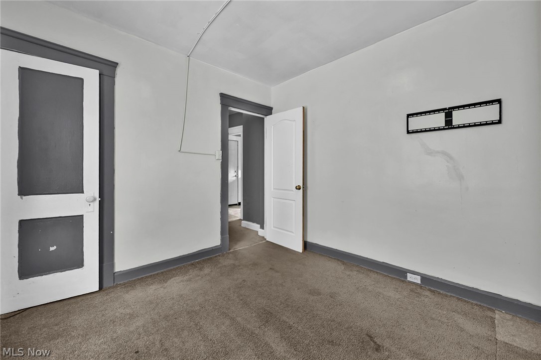 1011 E 140 Property Photo 34