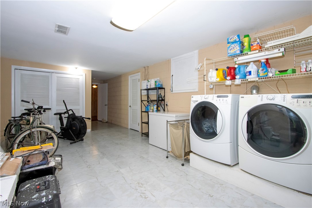 330 N Countryside Drive Property Photo 34