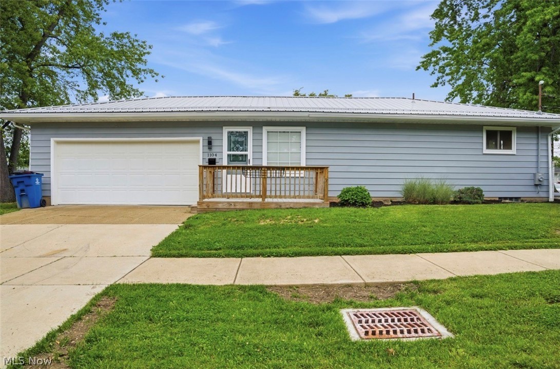 1104 Gary Avenue Property Photo 2