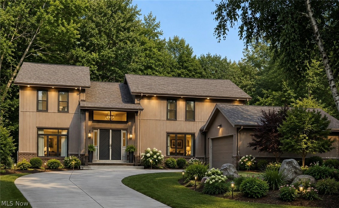 3989 E Meadow Lane