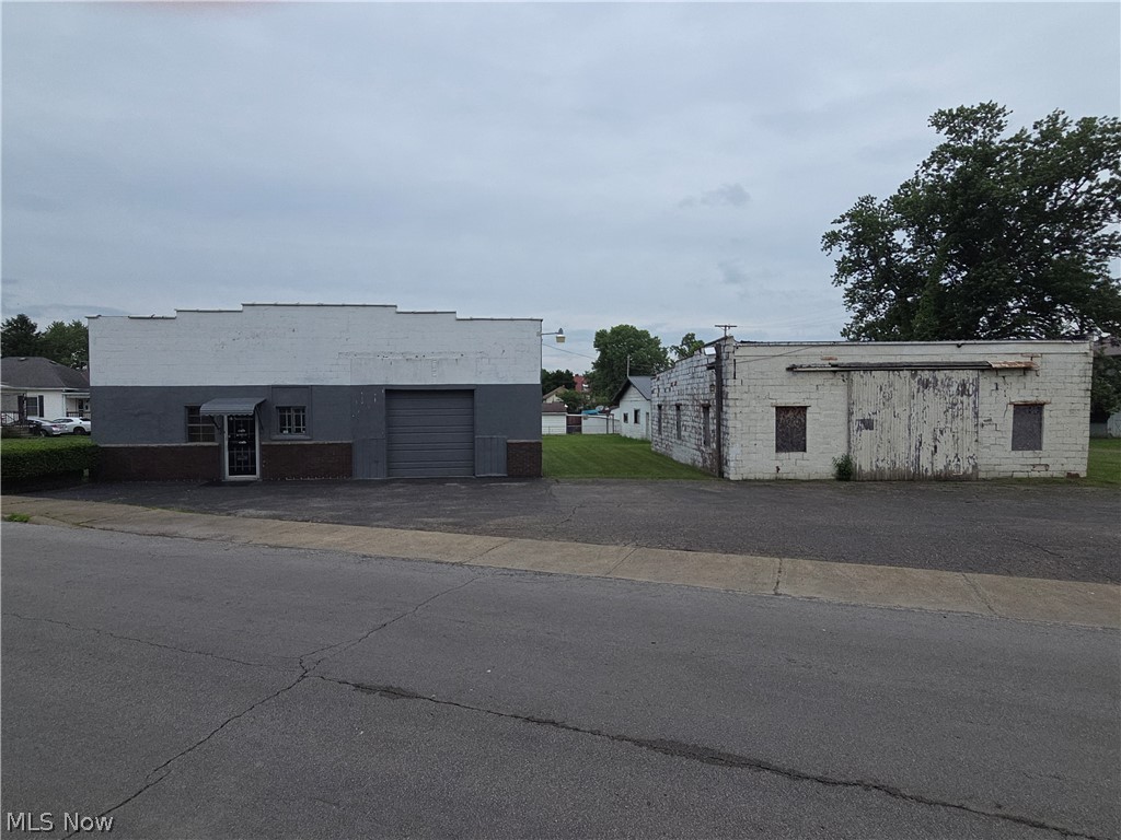 601 Marietta Avenue Property Photo 2