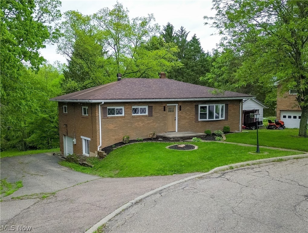 183 Meadow Road Property Photo 2