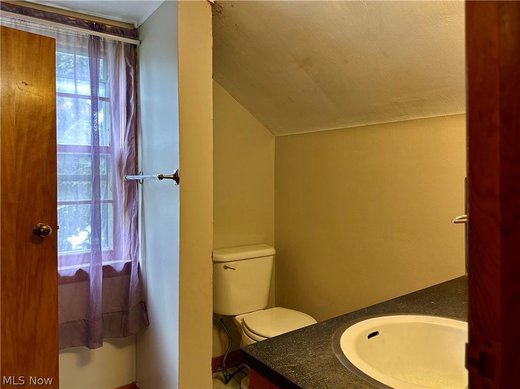 5004 Dunsmore Avenue Property Photo 21