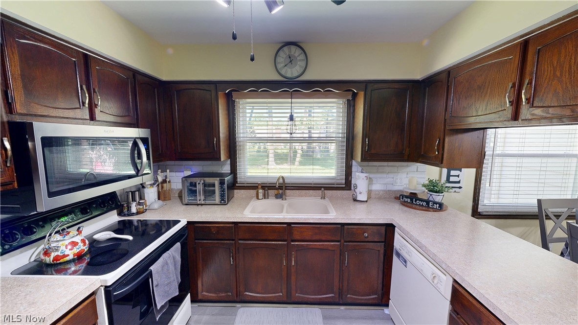 318 Ingram Drive Property Photo 6