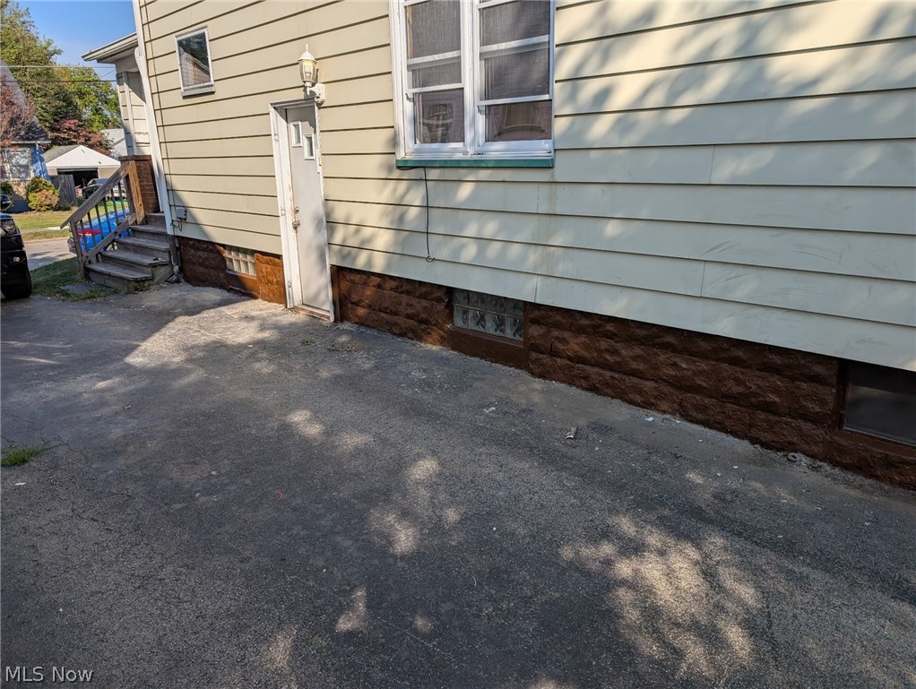 127 Courtland Avenue Property Photo 2